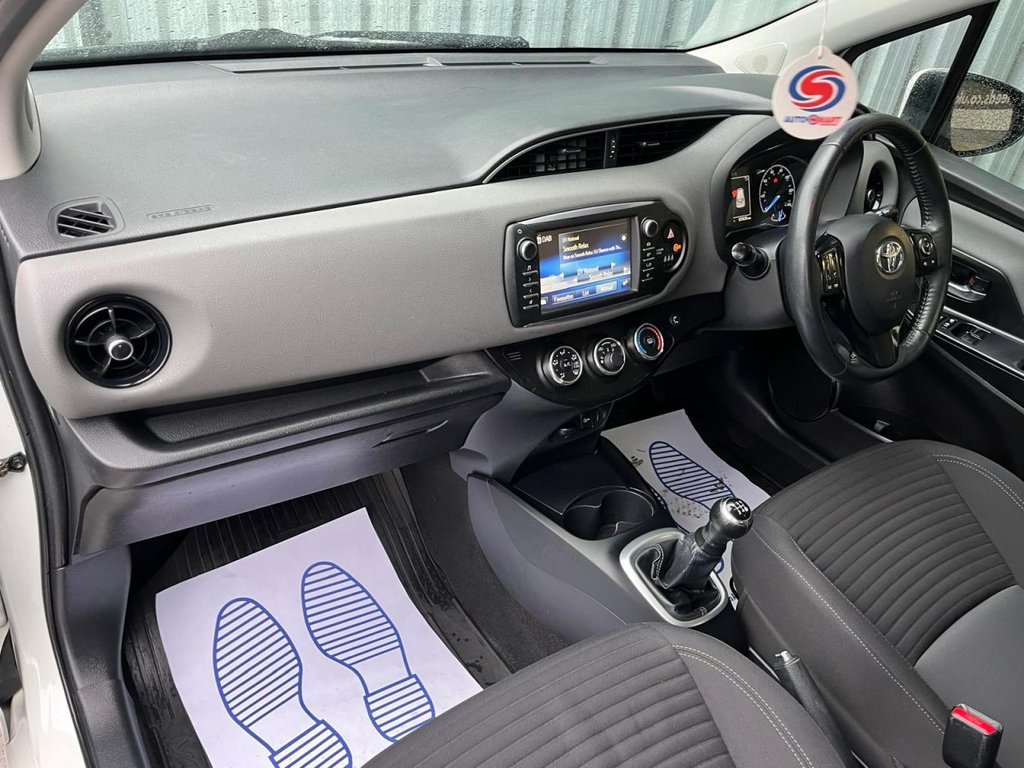 Used Toyota Yaris 2017 for sale - 77507125: Photo 21