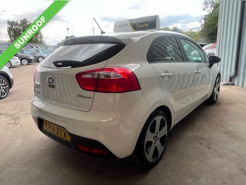 Used Kia Rio 2014 for sale - 79400480: Photo