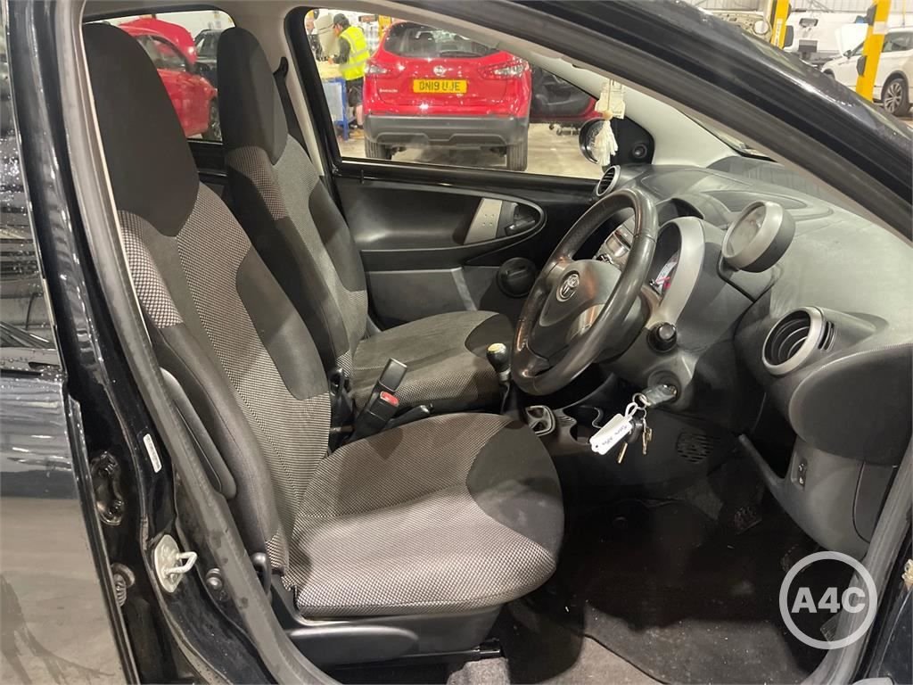 Used Toyota AYGO 2014 for sale - 77719928: Photo 4
