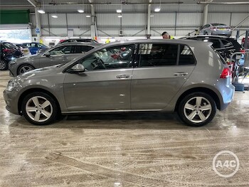 Used Volkswagen Golf 2015 for sale - 77719762: Photo