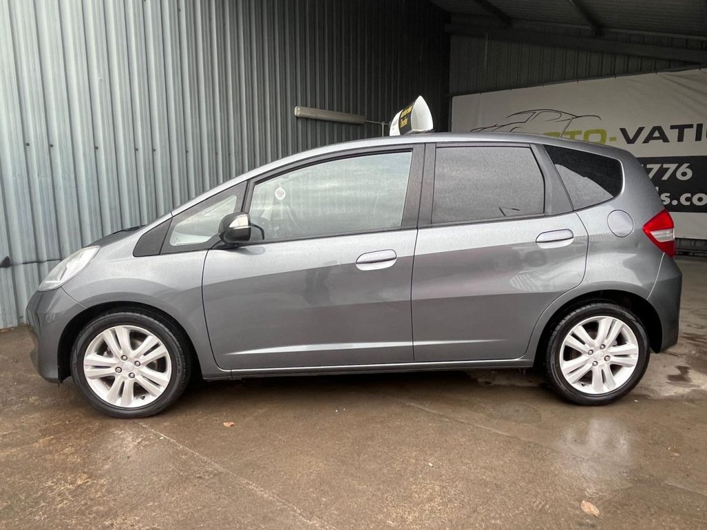 Used Honda Jazz 2014 for sale - 77507304: Photo 11