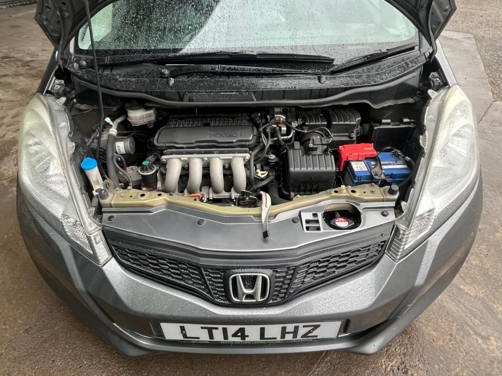 Used Honda Jazz 2014 for sale - 77507304: Photo 15