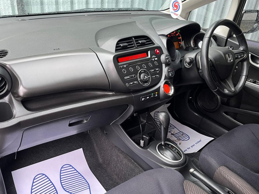 Used Honda Jazz 2014 for sale - 77507304: Photo 19