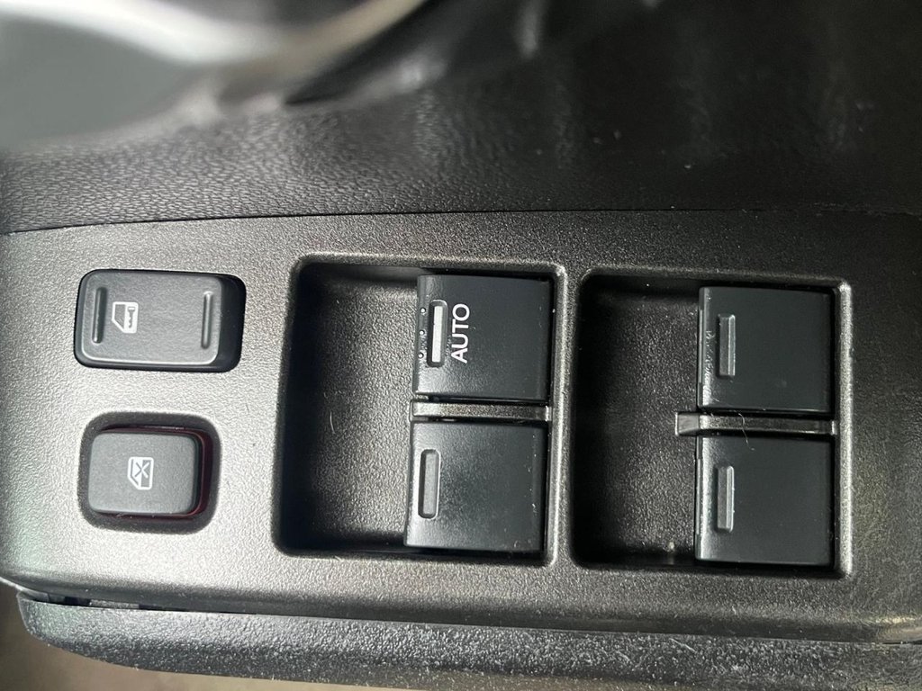 Used Honda Jazz 2014 for sale - 77507304: Photo 24