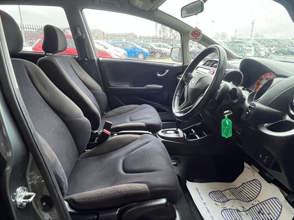 Used Honda Jazz 2014 for sale - 77507304: Photo 6