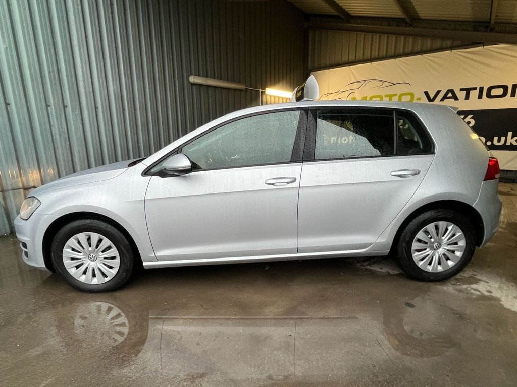 Used Volkswagen Golf 2013 for sale - 77563771: Photo 9