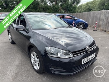 Used Volkswagen Golf 2016 for sale - 78819009: Photo