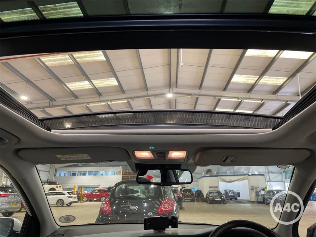 Used Hyundai i20 2015 for sale - 77850172: Photo 4