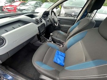 Used Dacia Duster 2015 for sale - 78331115: Photo