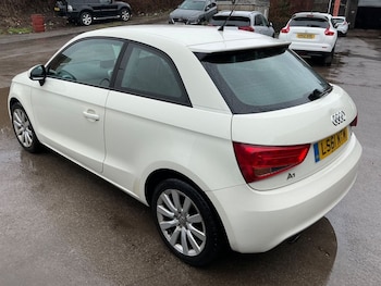 Used Audi A1 2011 for sale - 77507768: Photo