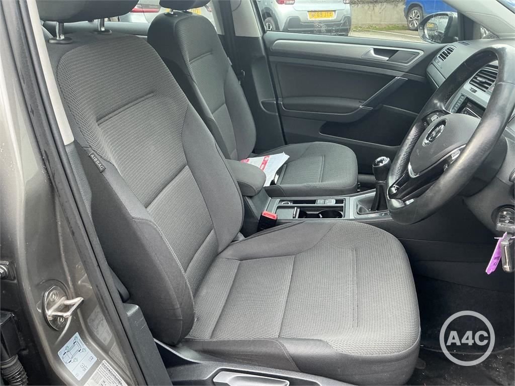 Used Volkswagen Golf 2015 for sale - 77583457: Photo 5