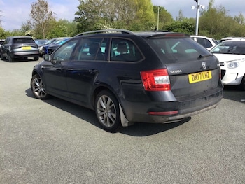 Used Skoda Octavia 2017 for sale - 78851065: Photo