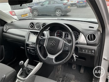Used Suzuki Vitara 2016 for sale - 79155203: Photo