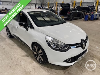 Used Renault Clio 2015 for sale - 77806863: Photo