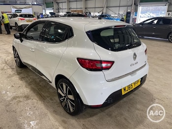 Used Renault Clio 2015 for sale - 77806863: Photo