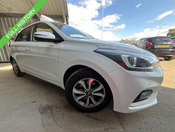 Used Hyundai i20 2018 for sale - 79587913: Photo