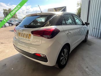 Used Hyundai i20 2018 for sale - 79587913: Photo