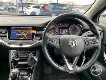 Used Vauxhall Astra 2017 for sale - 77693202: Photo