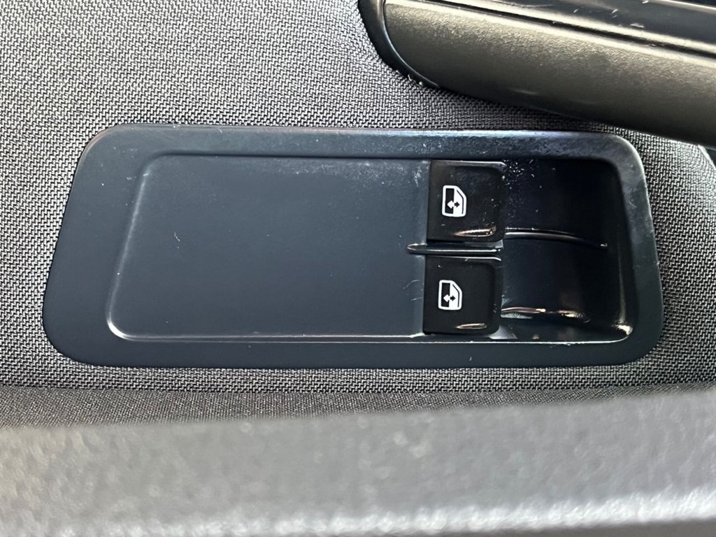 Used Volkswagen Golf 2015 for sale - 77507142: Photo 24