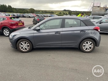 Used Hyundai i20 2016 for sale - 79358984: Photo