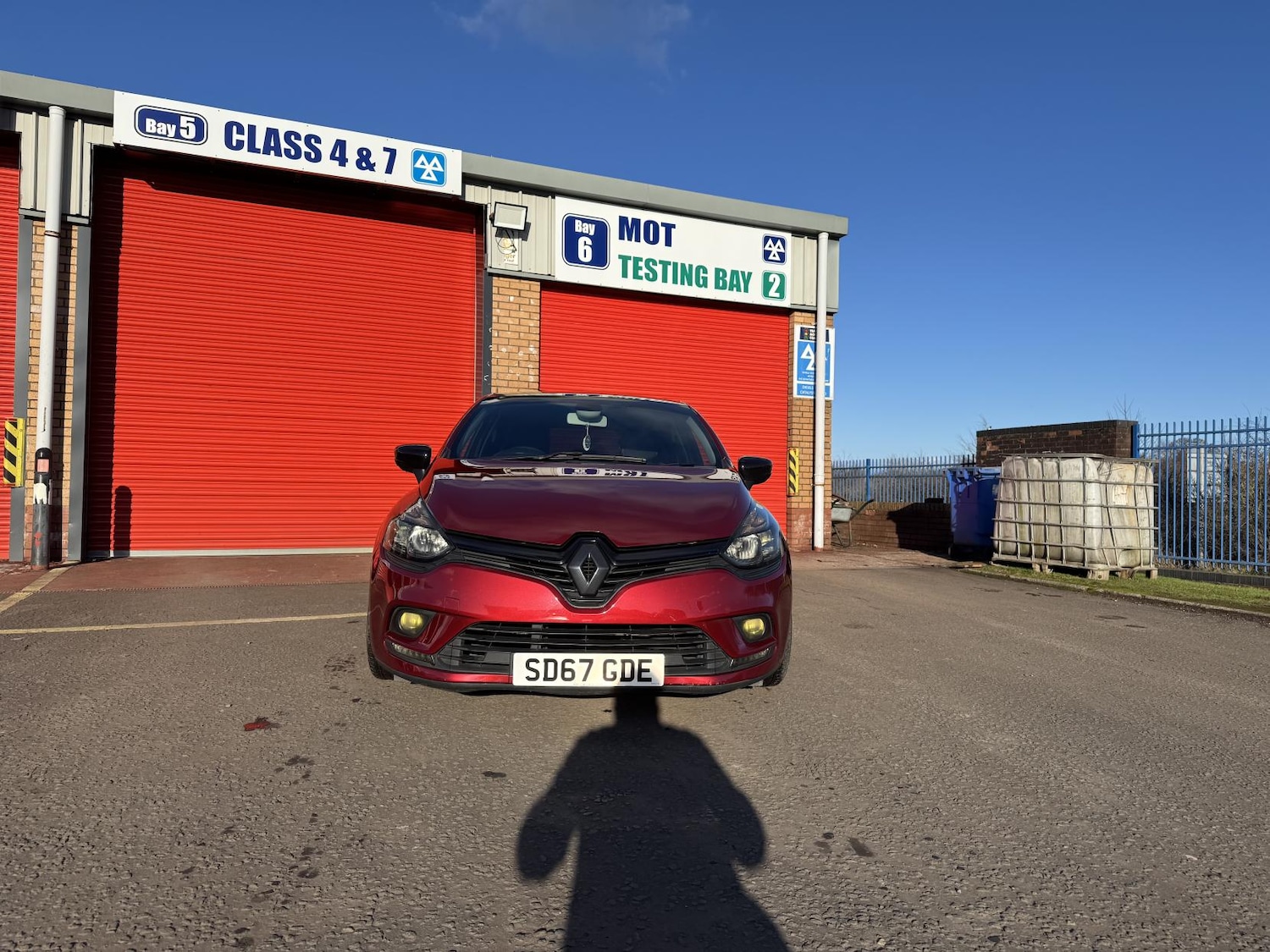 Used Renault Clio 2017 for sale - 77595810: Photo 2