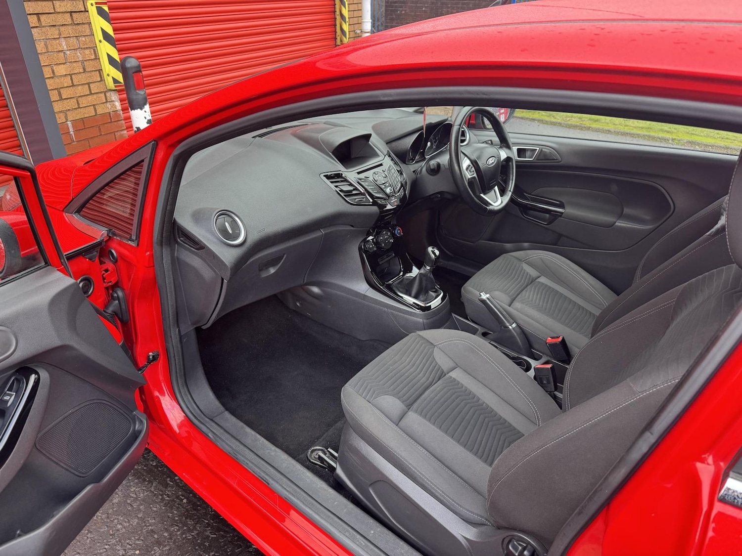 Used Ford Fiesta 2017 for sale - 77079409: Photo 40