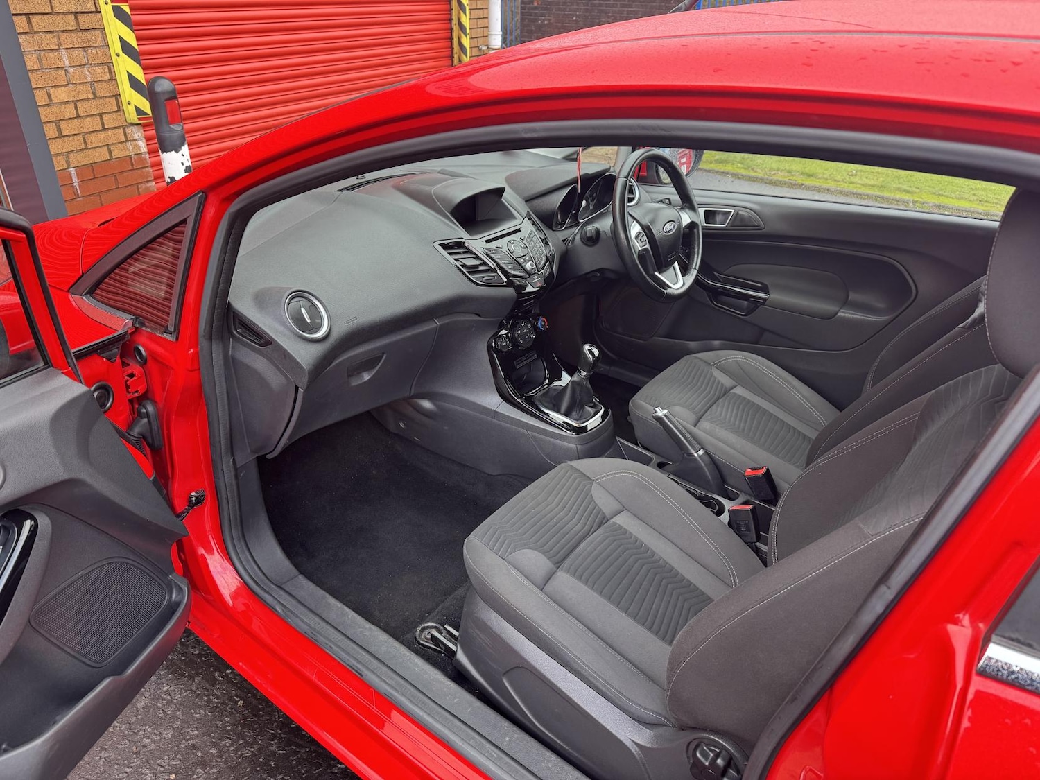 Used Ford Fiesta 2017 for sale - 77079409: Photo 41