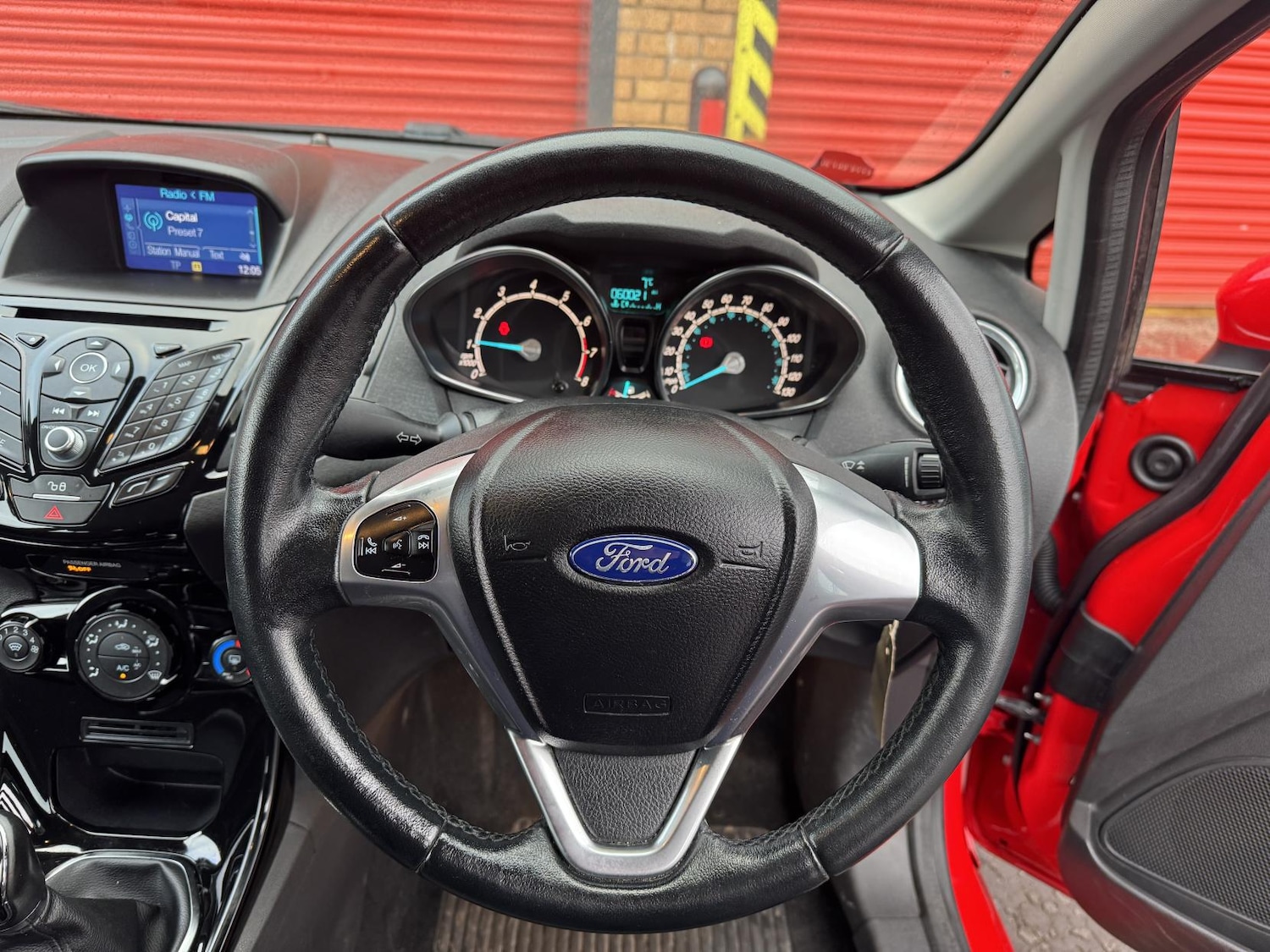 Used Ford Fiesta 2017 for sale - 77079409: Photo 48