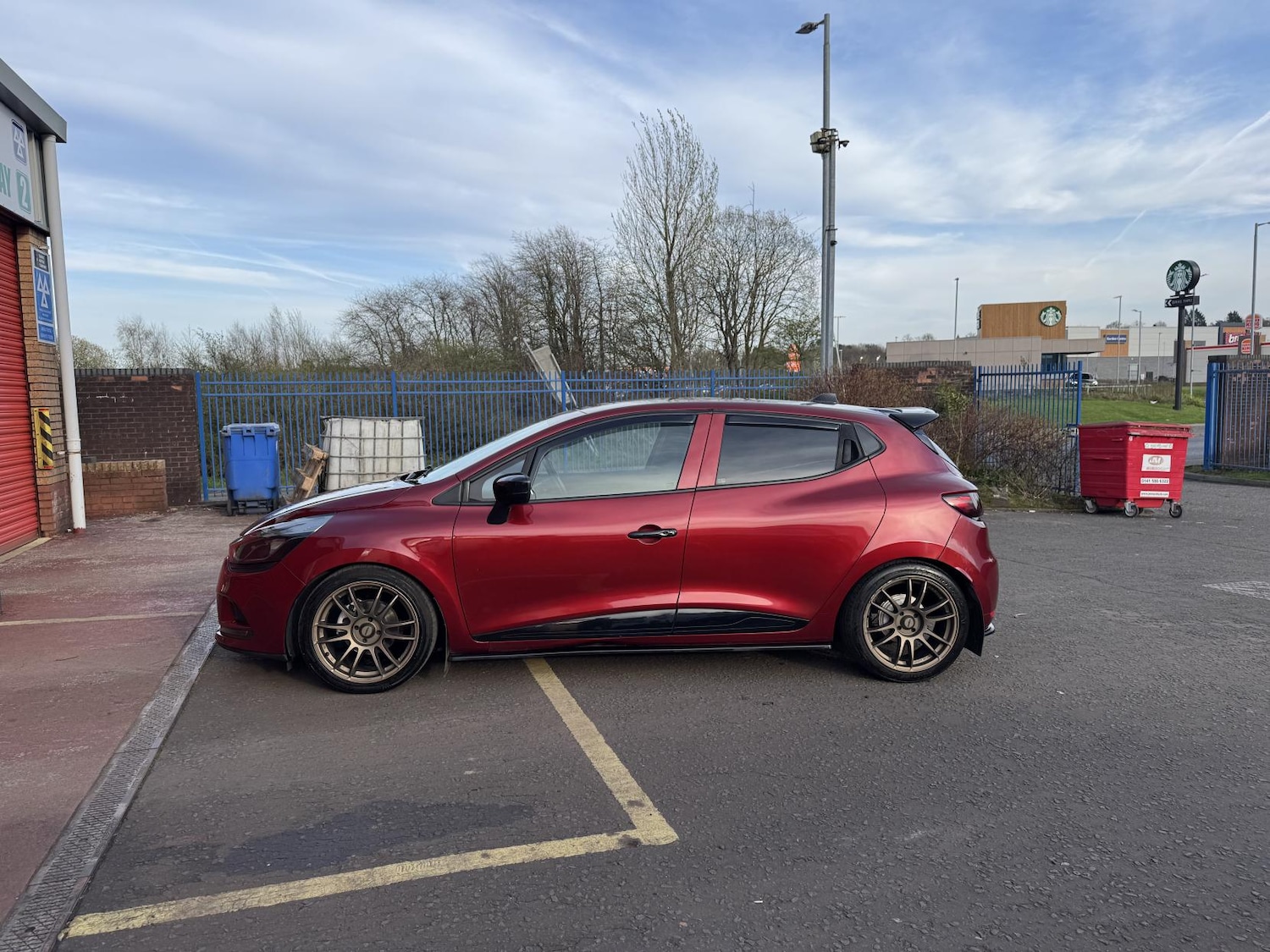 Used Renault Clio 2017 for sale - 78170022: Photo 25