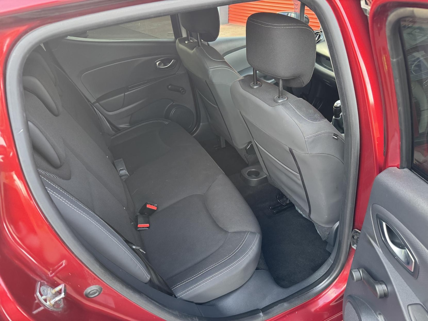 Used Renault Clio 2017 for sale - 78170022: Photo 30