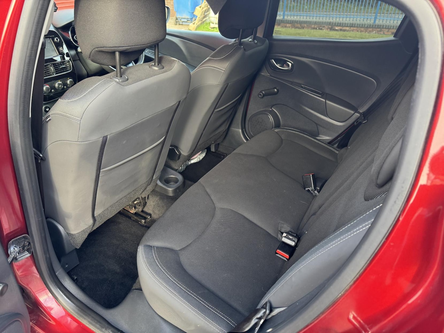 Used Renault Clio 2017 for sale - 78170022: Photo 36