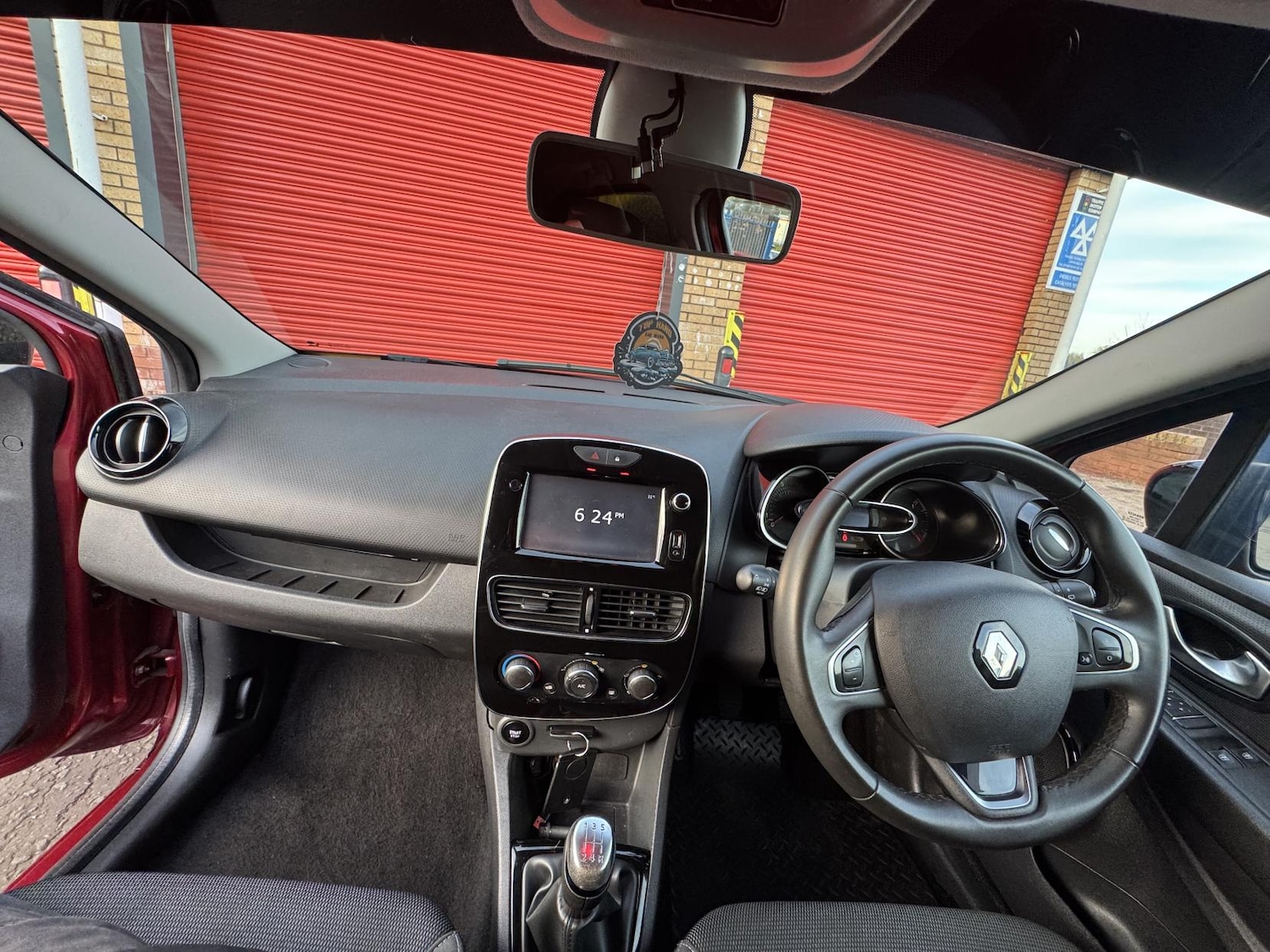 Used Renault Clio 2017 for sale - 78170022: Photo 41