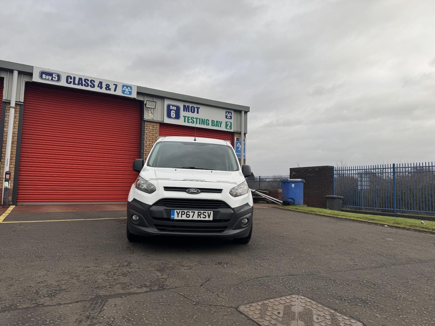 Used Ford Transit Connect 2017 for sale - 76922276: Photo 2