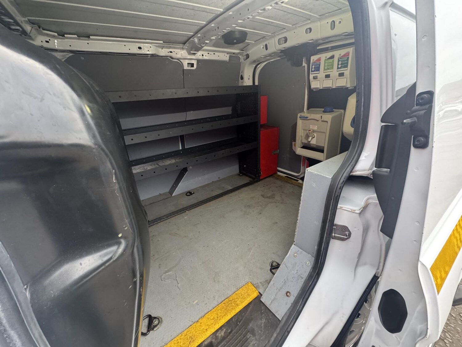 Used Ford Transit Connect 2017 for sale - 76922276: Photo 37