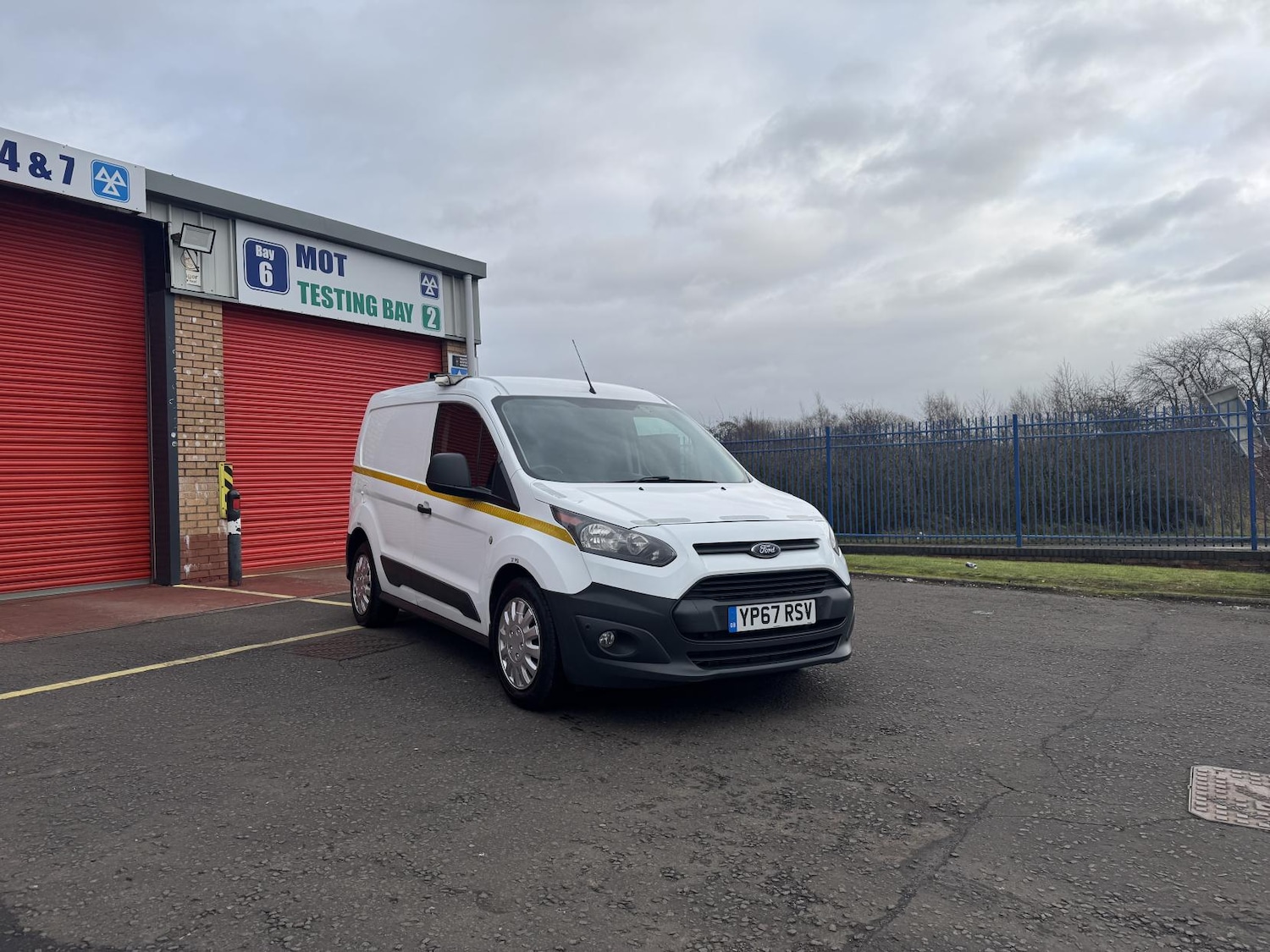 Used Ford Transit Connect 2017 for sale - 76922276: Photo 9