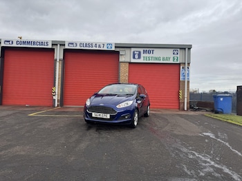 Used Ford Fiesta 2014 for sale - 76662889: Photo