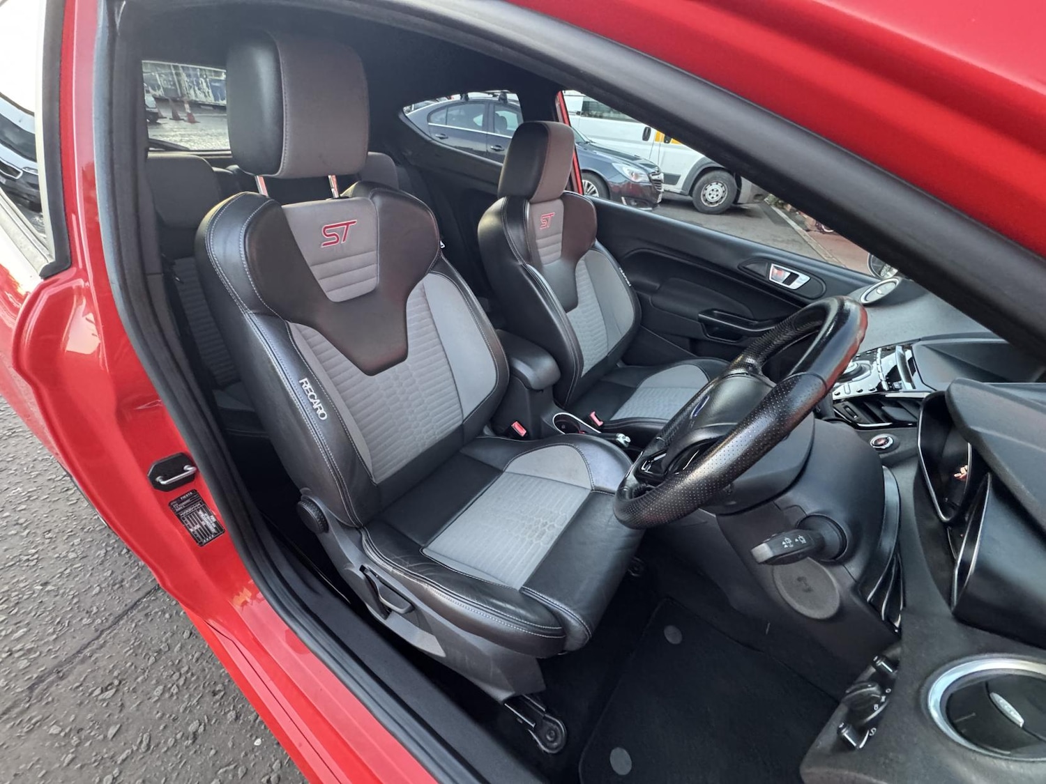 Used Ford Fiesta 2014 for sale - 76785559: Photo 29