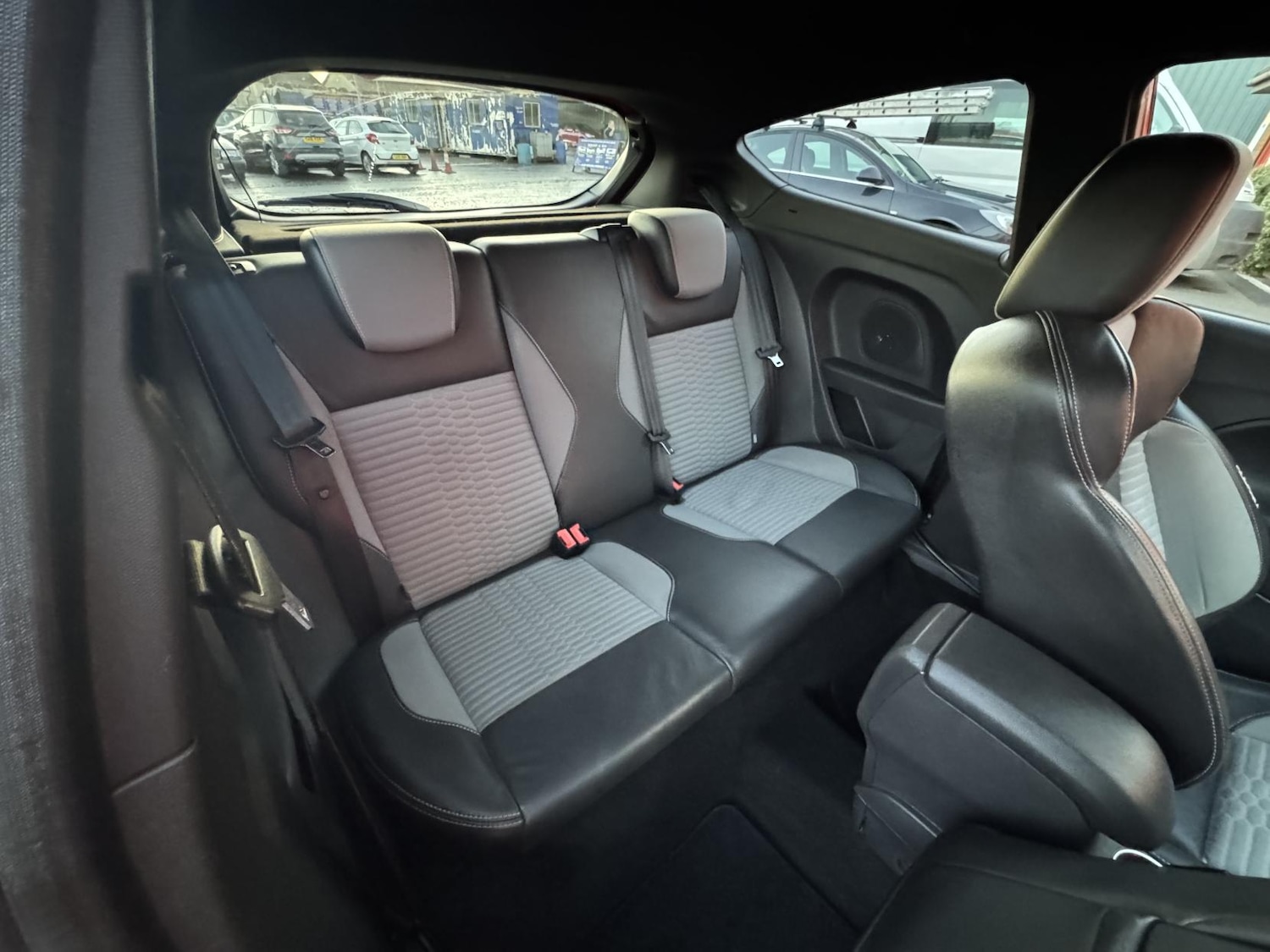 Used Ford Fiesta 2014 for sale - 76785559: Photo 30