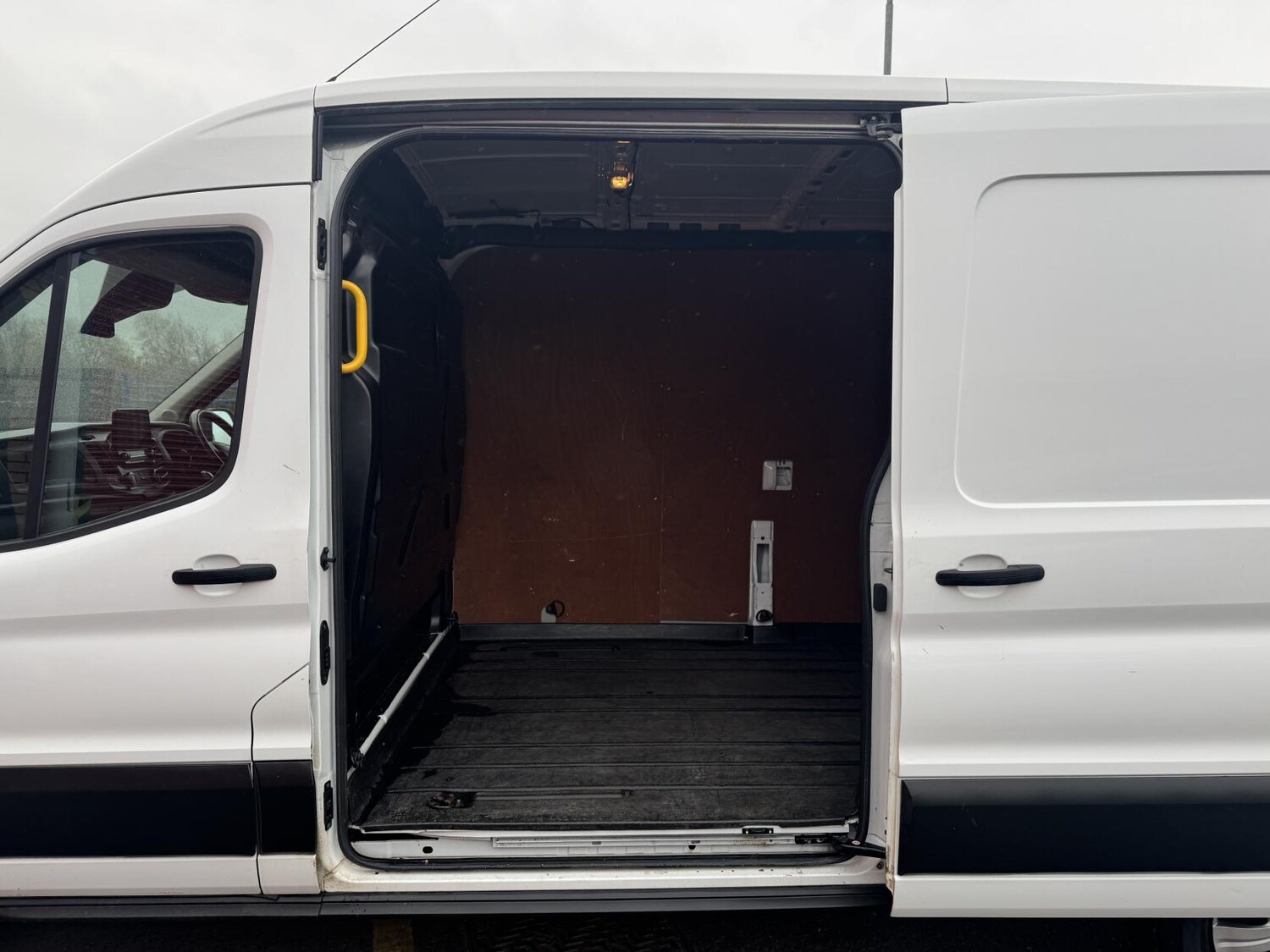 Used Ford Transit 2019 for sale - 78046026: Photo 42