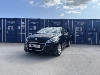 Used Peugeot 208 2016 for sale - 79267341: Photo