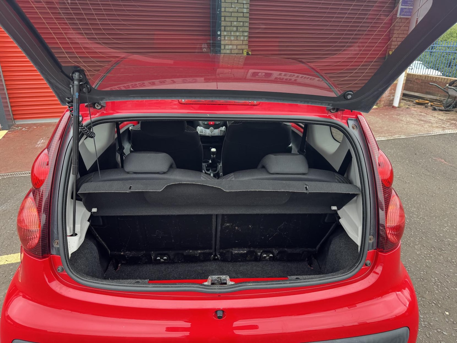 Vehicle 33