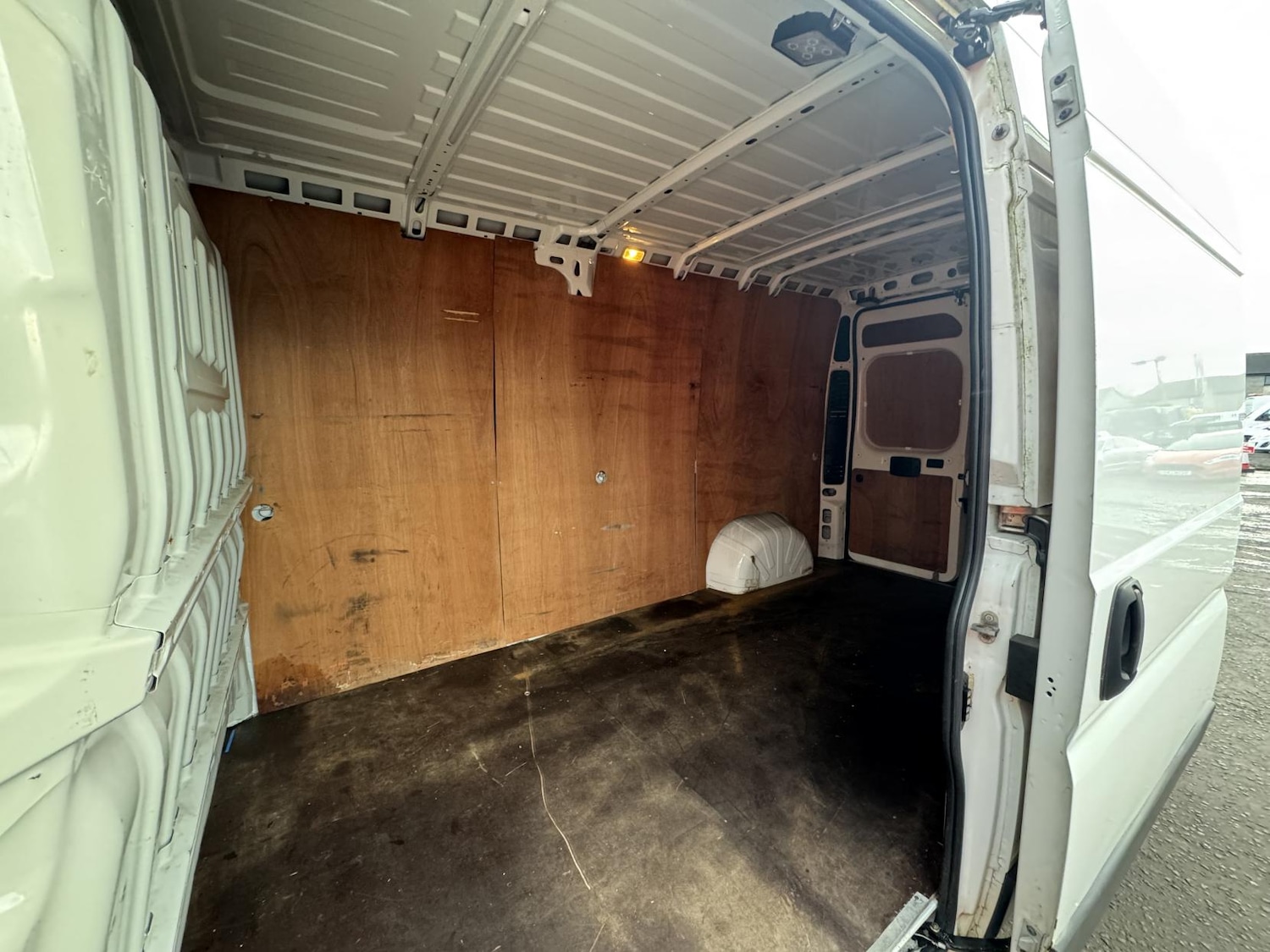 Used Peugeot Boxer 2016 for sale - 76483314: Photo 40