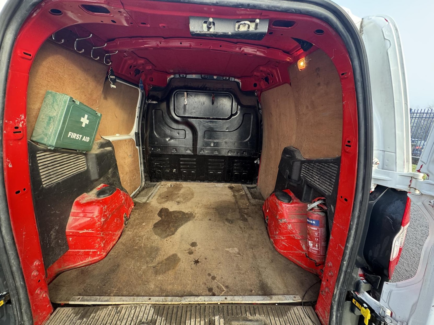 Used Ford Transit Courier 2018 for sale - 76964291: Photo 29