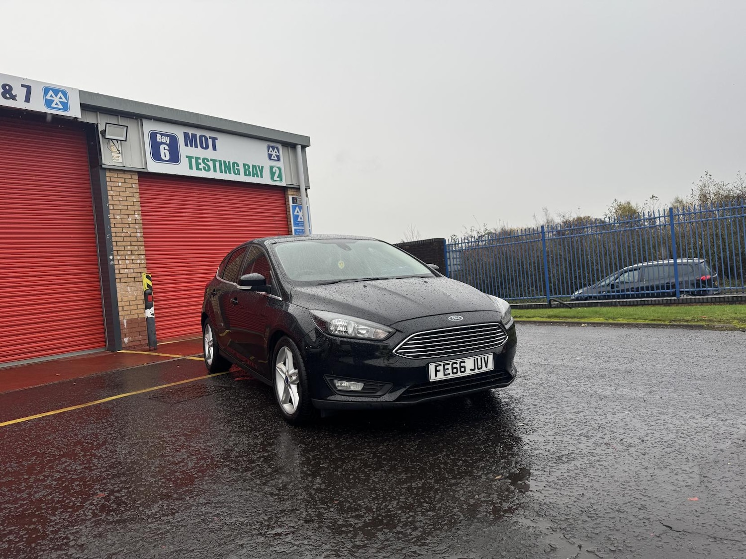 Used Ford Focus 2016 for sale - 76568423: Photo 3