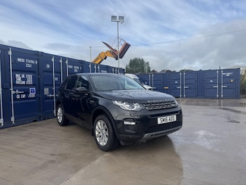 Used Land Rover Discovery Sport 2016 for sale - 79560028: Photo