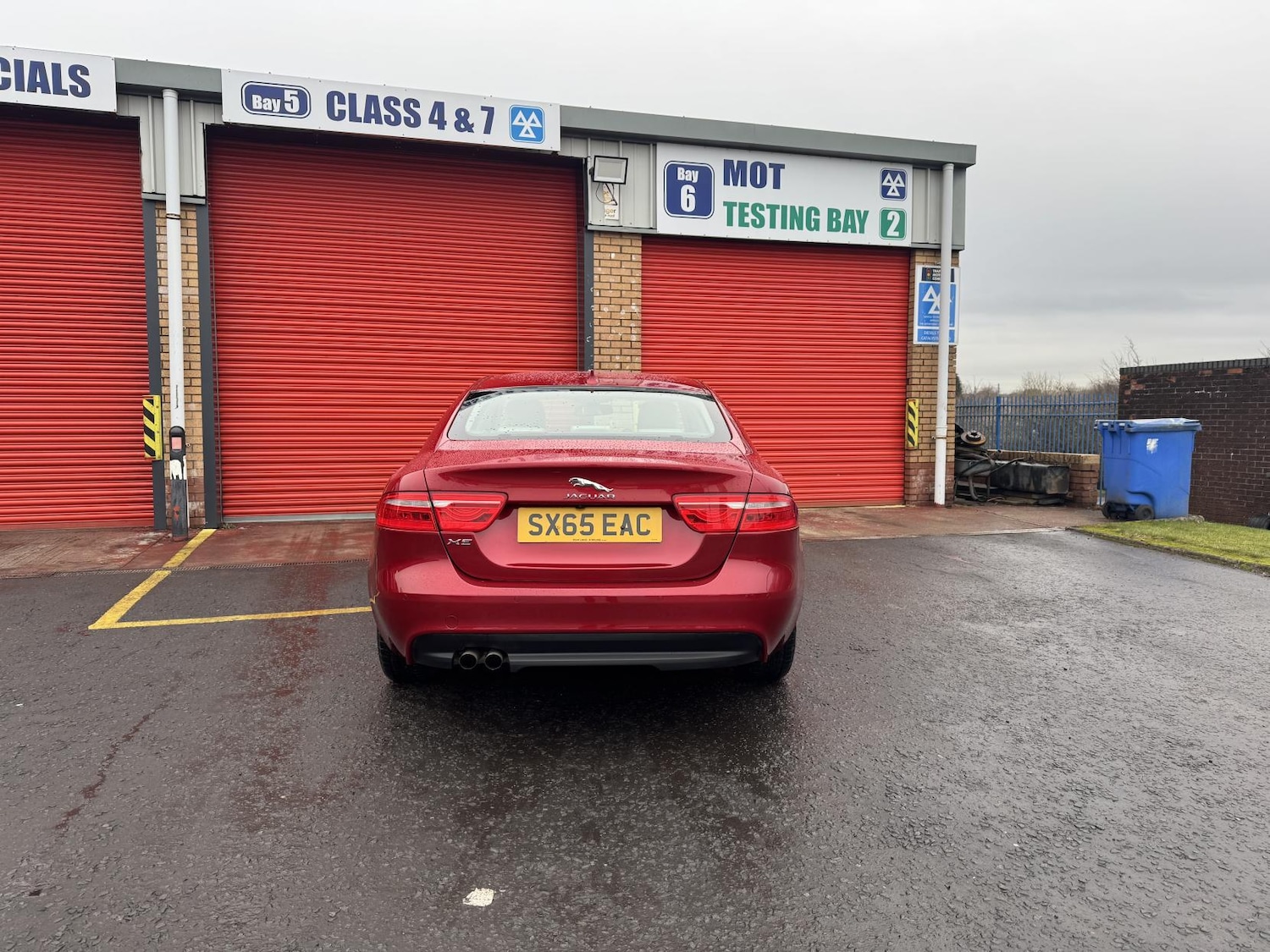 Used Jaguar XE 2015 for sale - 77148157: Photo 22