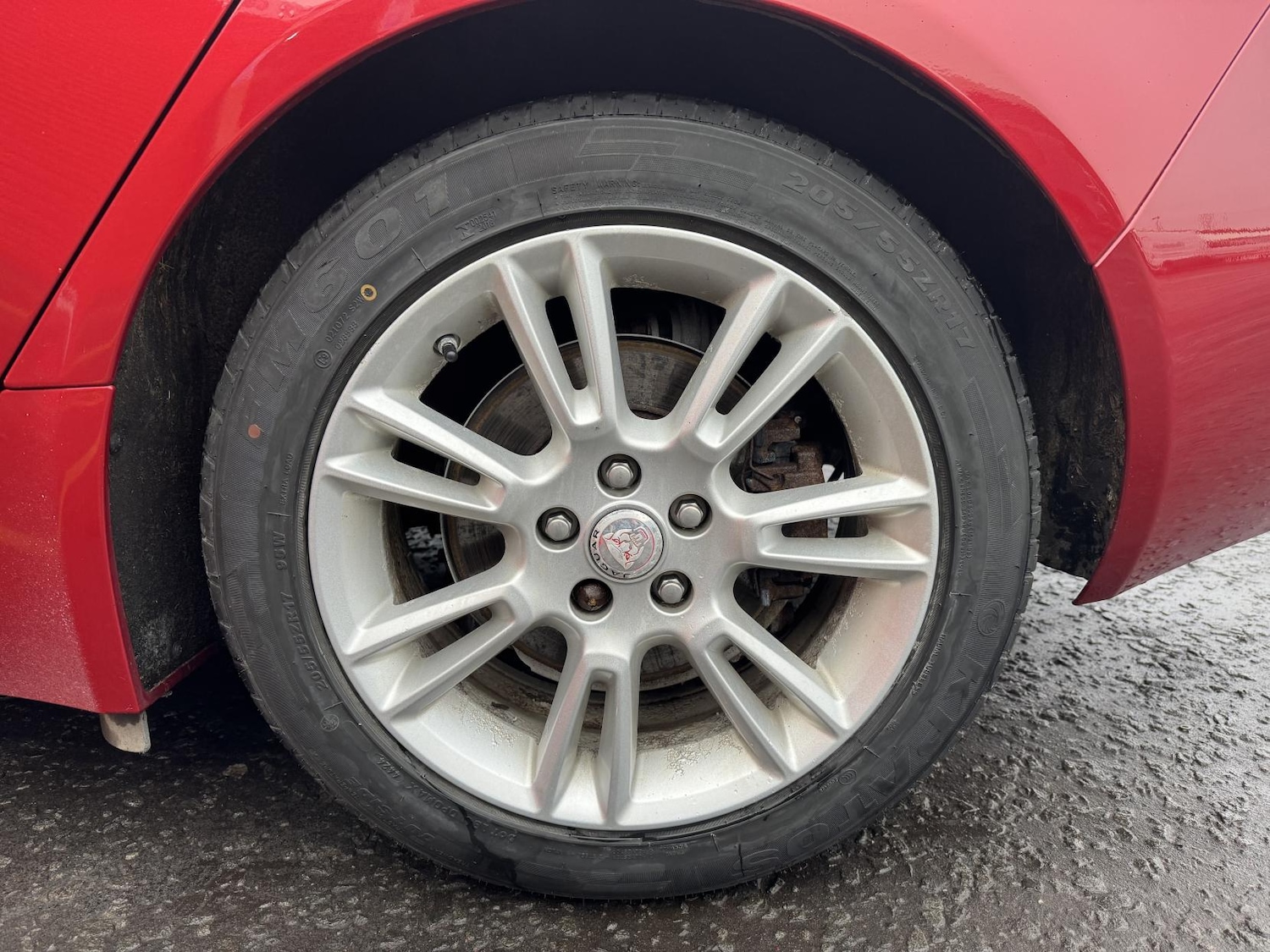 Used Jaguar XE 2015 for sale - 77148157: Photo 29