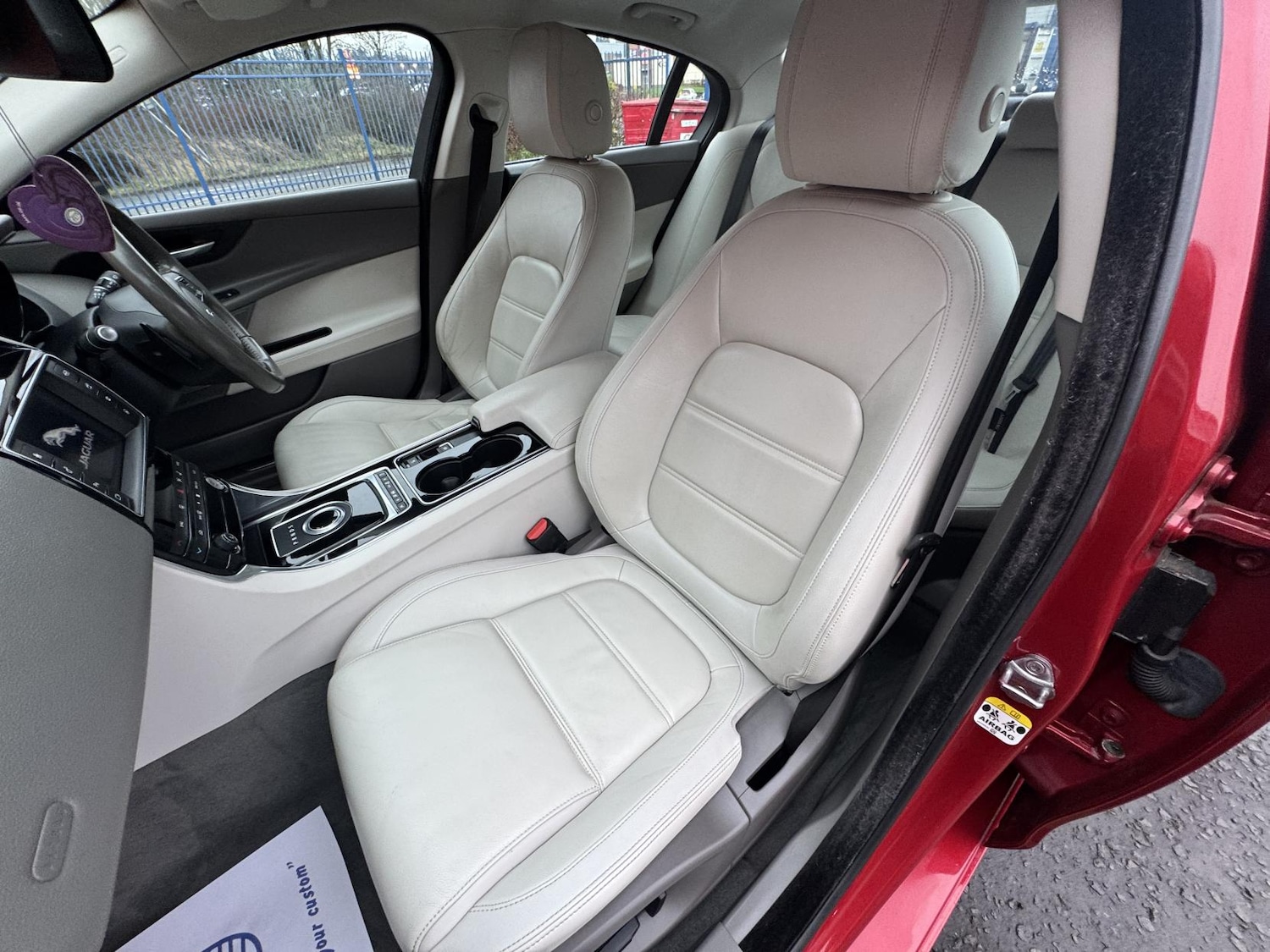 Used Jaguar XE 2015 for sale - 77148157: Photo 45