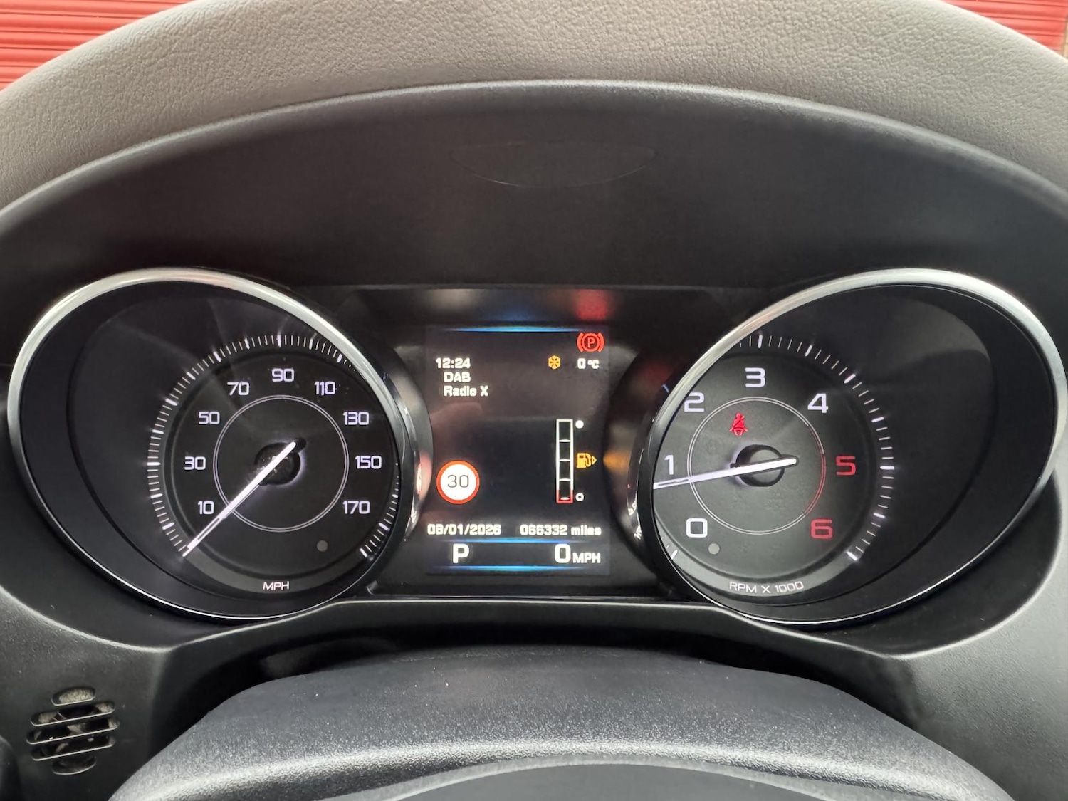 Used Jaguar XE 2015 for sale - 77148157: Photo 54