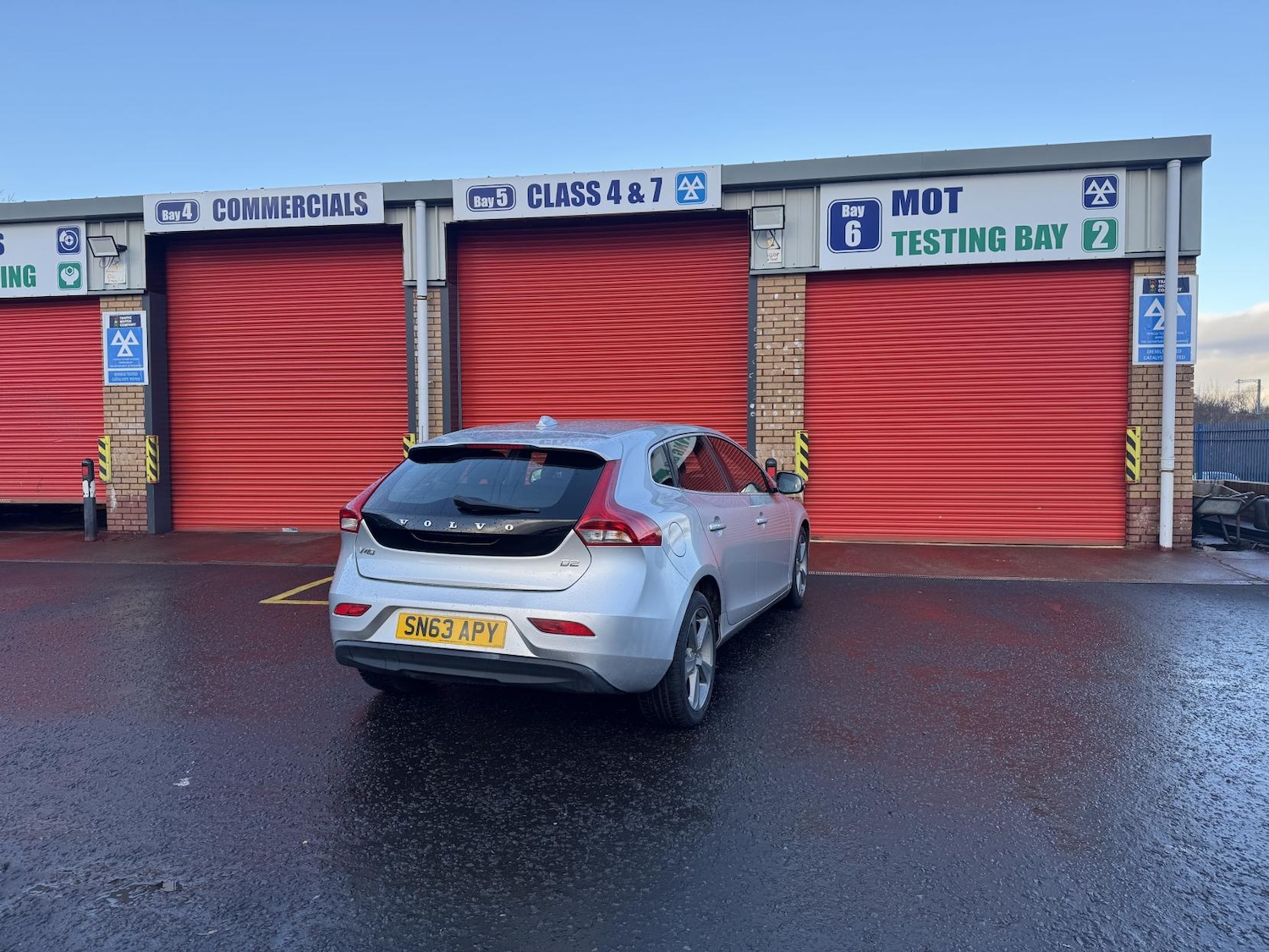 Used Volvo V40 2013 for sale - 77220470: Photo 14